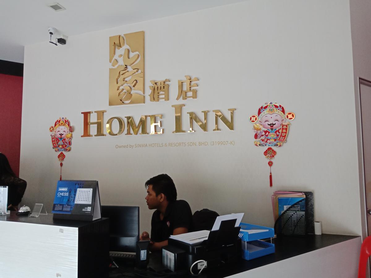 Hotel Zamburger Bukit Segar Черас Екстер'єр фото